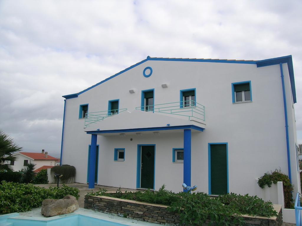 Villa Acquamarina Calasetta Eksteriør billede